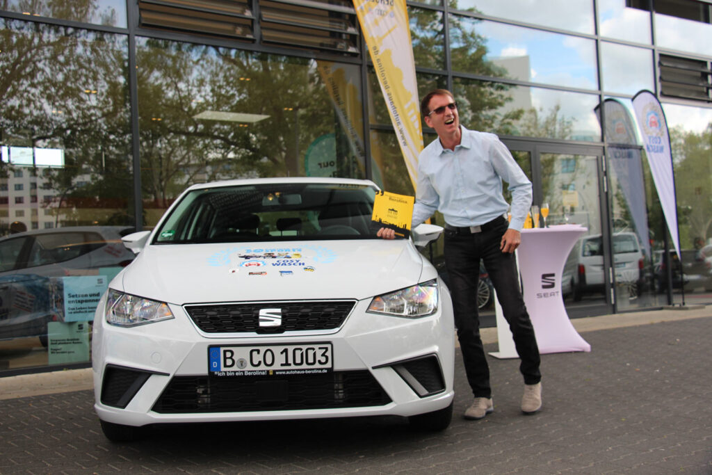 COSY-WASCH 10-Jahre-Sportpartnerschaft Gewinnspiel — 50 SEAT Ibiza Bild 2