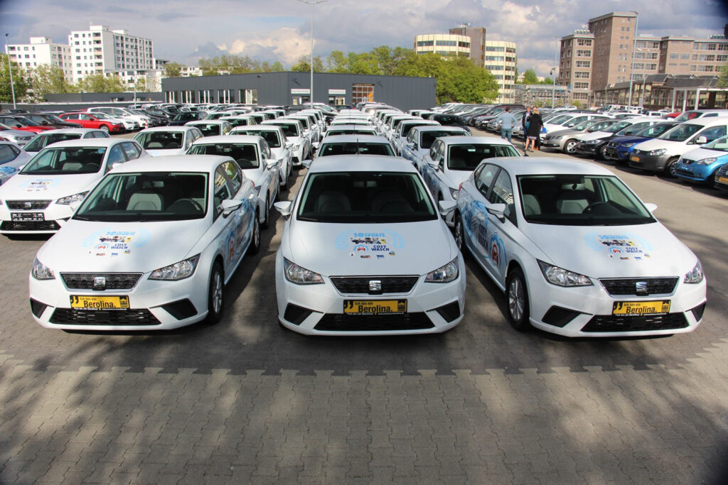 COSY-WASCH 10-Jahre-Sportpartnerschaft Gewinnspiel — 50 SEAT Ibiza Bild 1