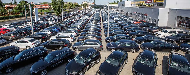 Heute - BEROLINA Automeile Berlin-Spandau mit Audi Terminal, SEAT und Lack- und Karosseriezentrum